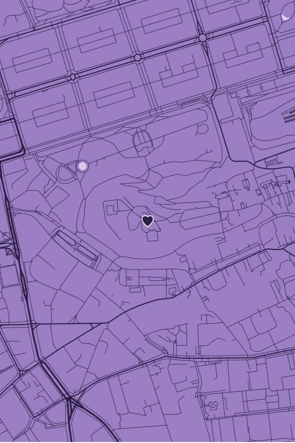 Central Edinburgh's streets drawn in dark purple on lavender, with a small heart on the castle.